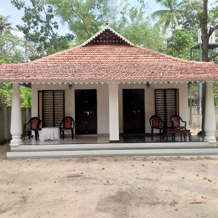 Marari Secret Beach Yoga Homestay Mararikulam Exterior photo