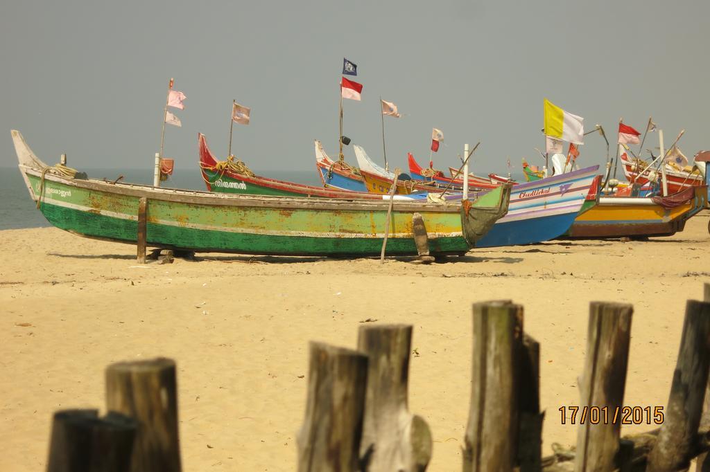 Marari Secret Beach Yoga Homestay Mararikulam Exterior photo